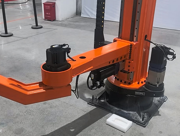 automatic-palletizer Automatic palletizer