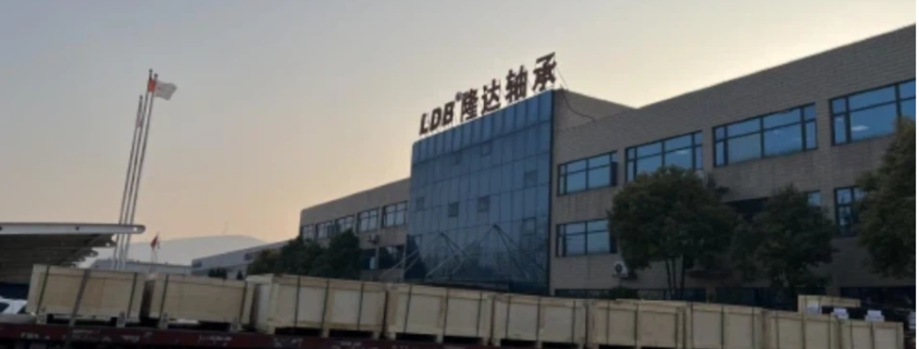 Caterpillar excavator slewing bearings shipped to Europe